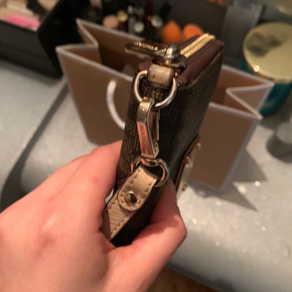 ❌❌SOLD❌❌ - Picture 3 of 7